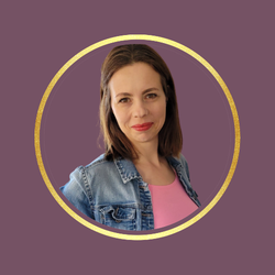 Andrea Disl lächelt